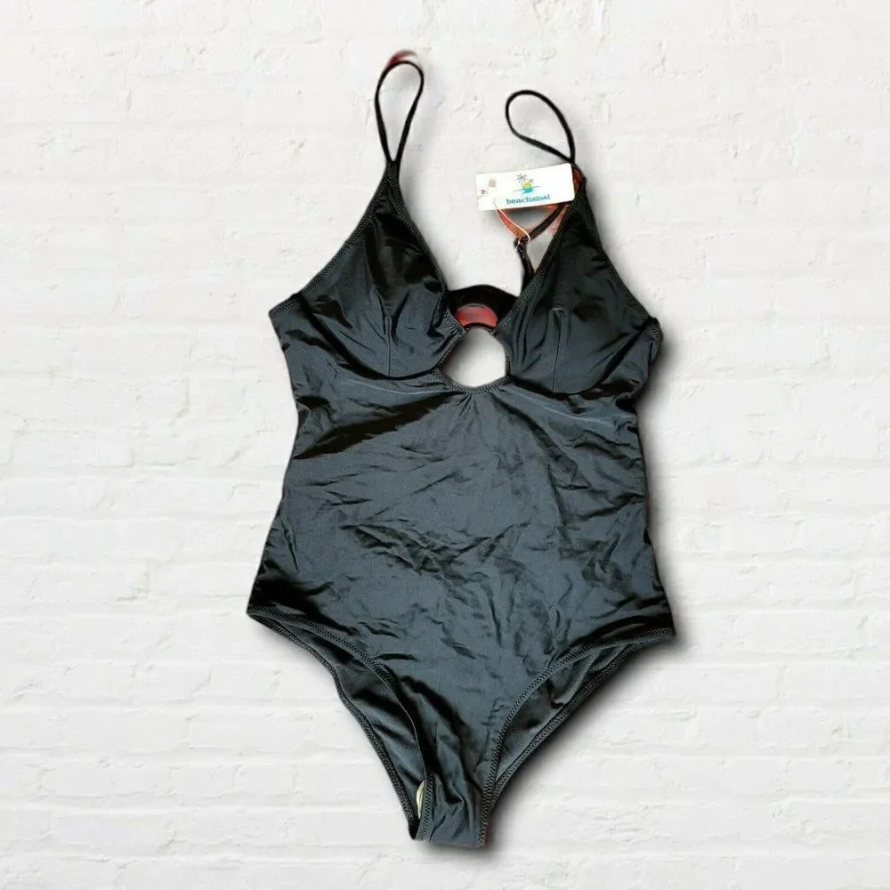 NWT Beachsissi Black One-Piece Keyhole Swimsuit Size Medium